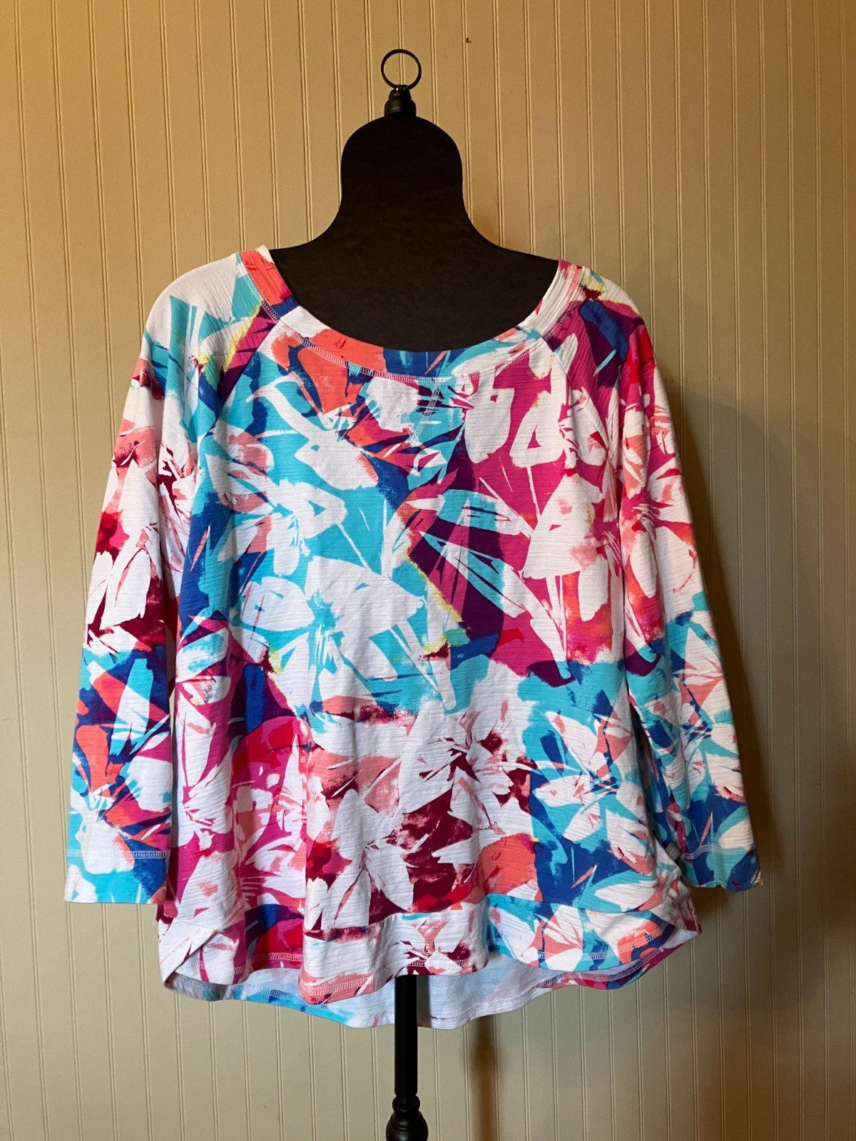 T by Talbots ~1X~Colorful Coastal Vibe~Active Resort Wear Knit Tunic Top~UPF 50+