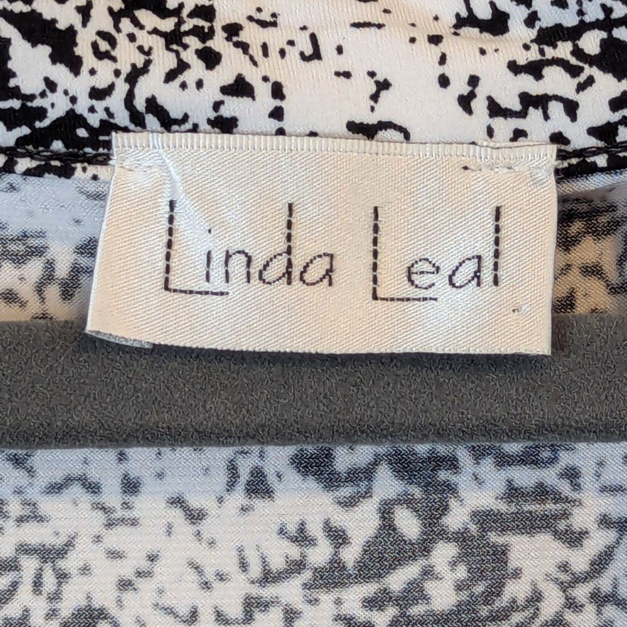 Linda Leal Top Women Plus sz 1X Career Office Mature Classic Pullover Blouse