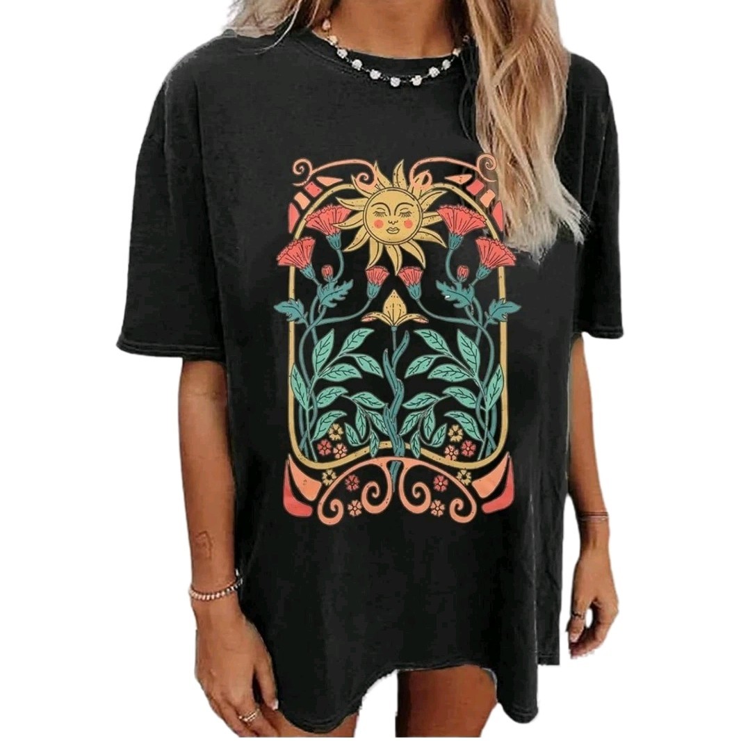 Womens Oversized Graphic Tee Boho Beachy Casual Summer Shirt Soft Relaxed Top