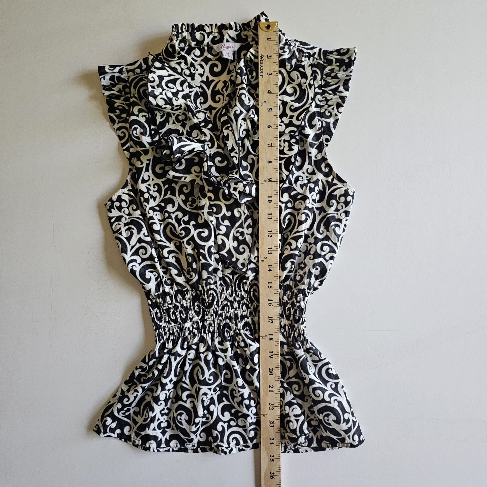 CANDIES Ruffle Blouse M Black White Damask Scroll Print Y2K Office Siren Goth