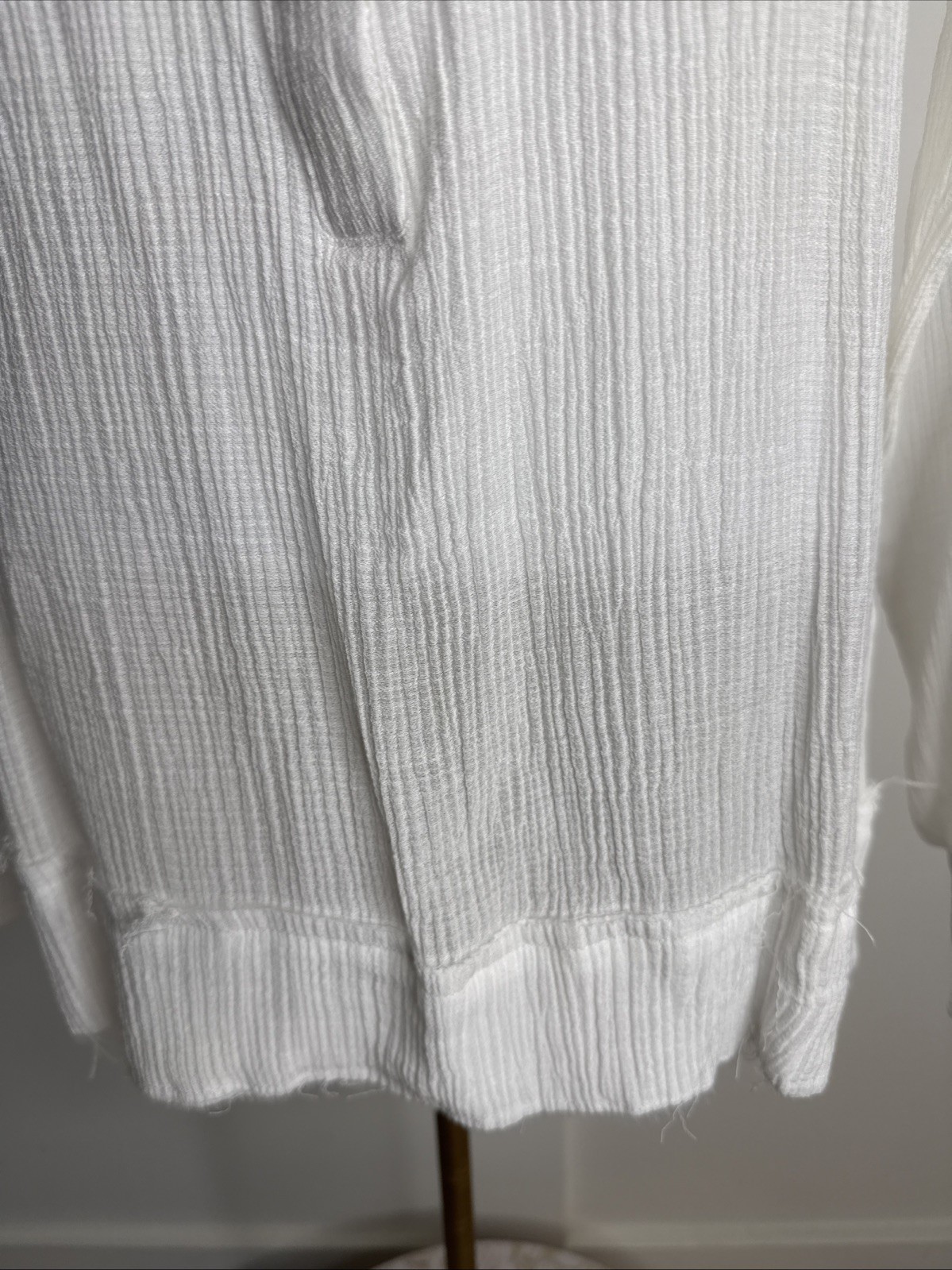 Coco + Carmen White Gauze Sheer Lightweight Raw Edges Beach Blouse Top L/XL