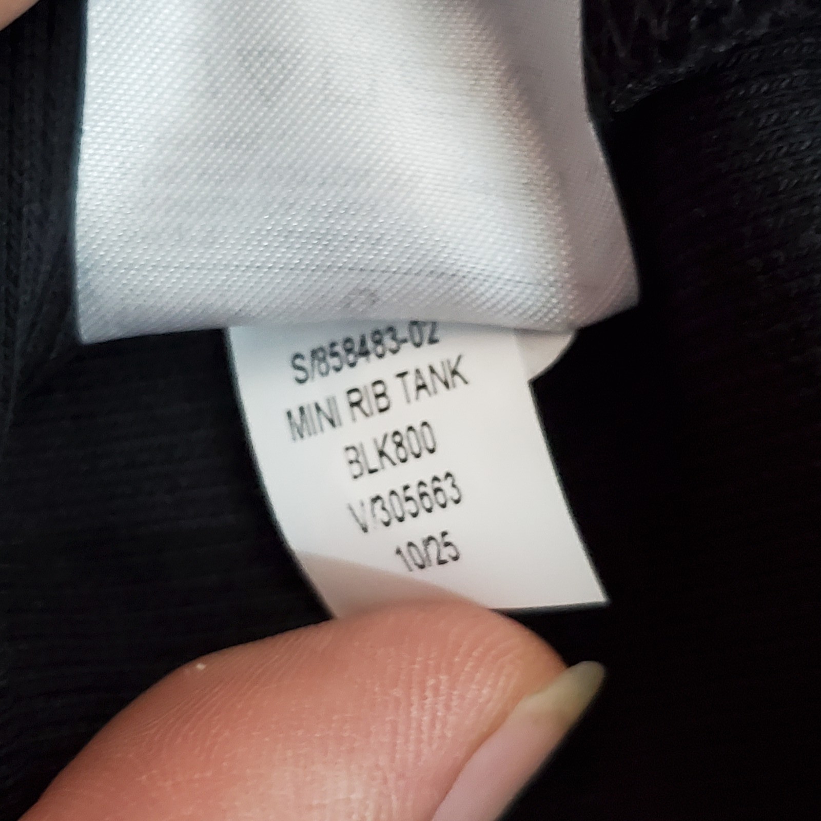 Banana Republic Women Tank Top L Black Mini Rib Scoop Neck Pullover Stretch