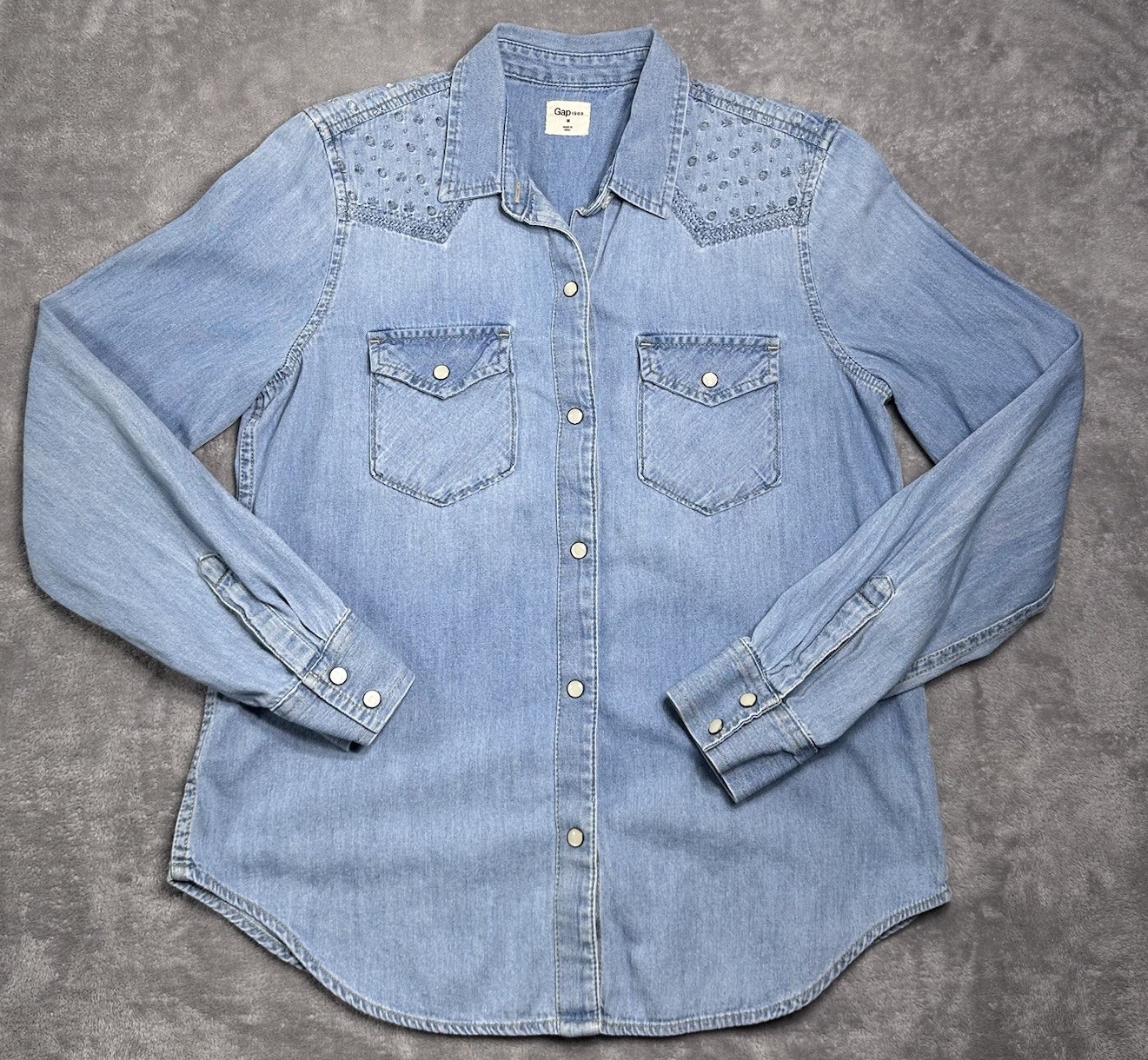 GAP 1969 Fall ‘16 Relaxed Western Denim LS Shirt Size M ACT38x24.5 Westerncore