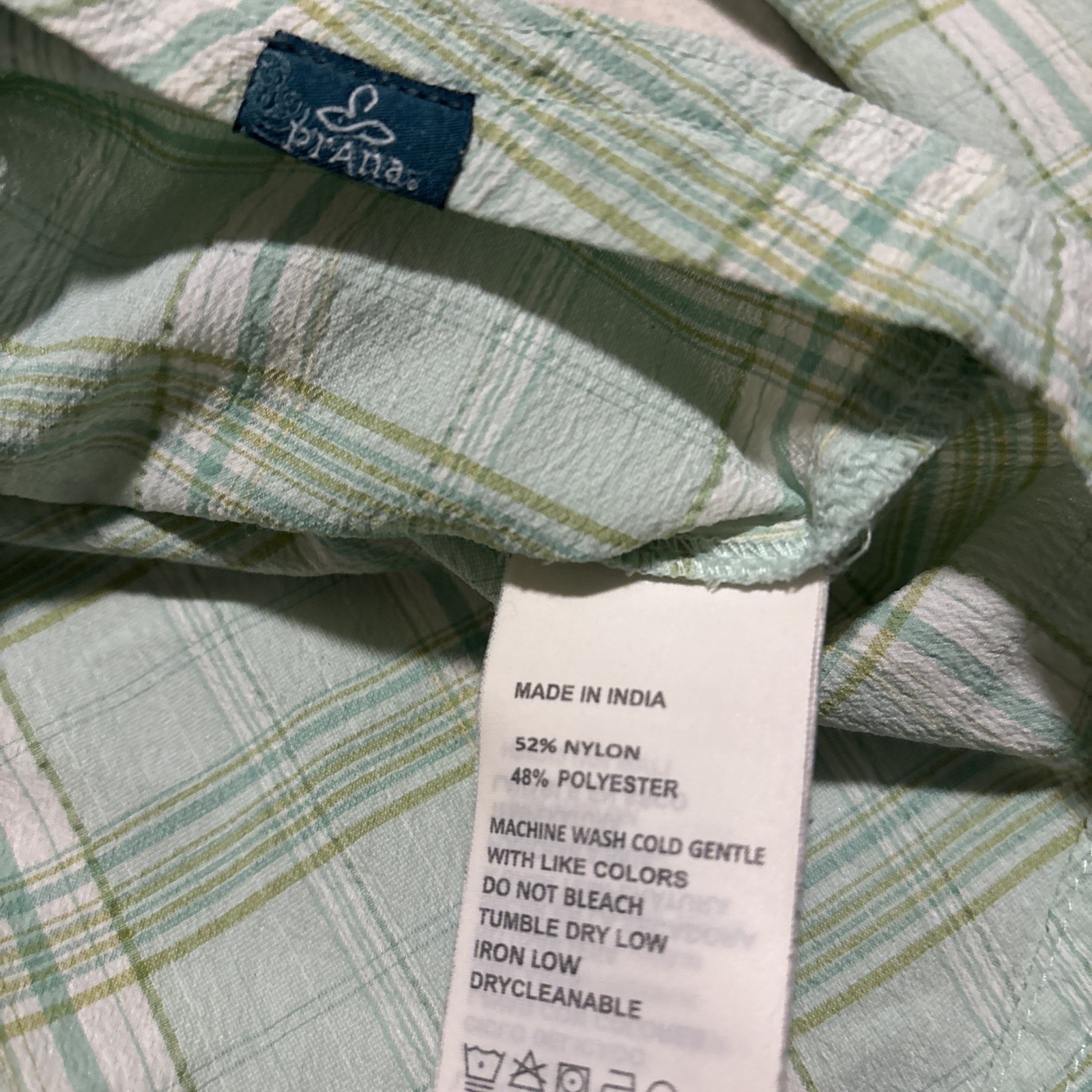 prAna Women’s Medium Green Plaid Hooded Shirt Long Sleeve