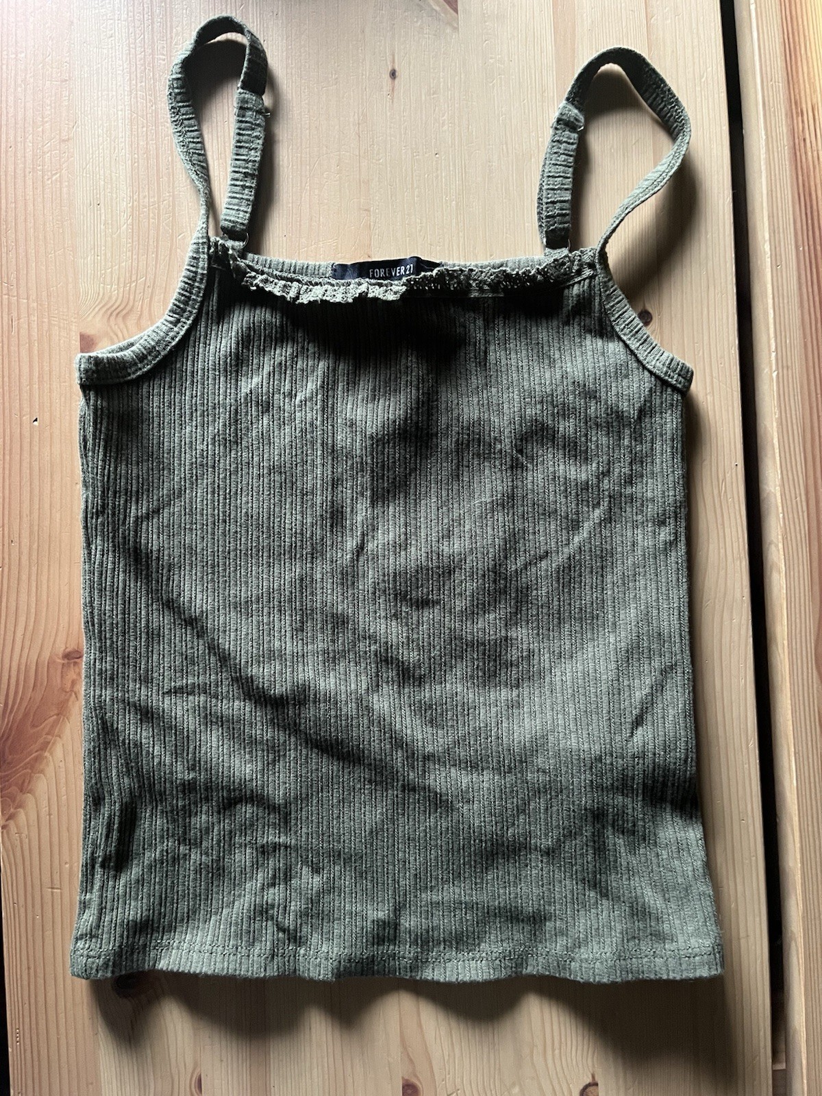 Forever 21 Knit Top/Cami/SP Olivine Size Adult Small – BRAND NEW WITH TAGS