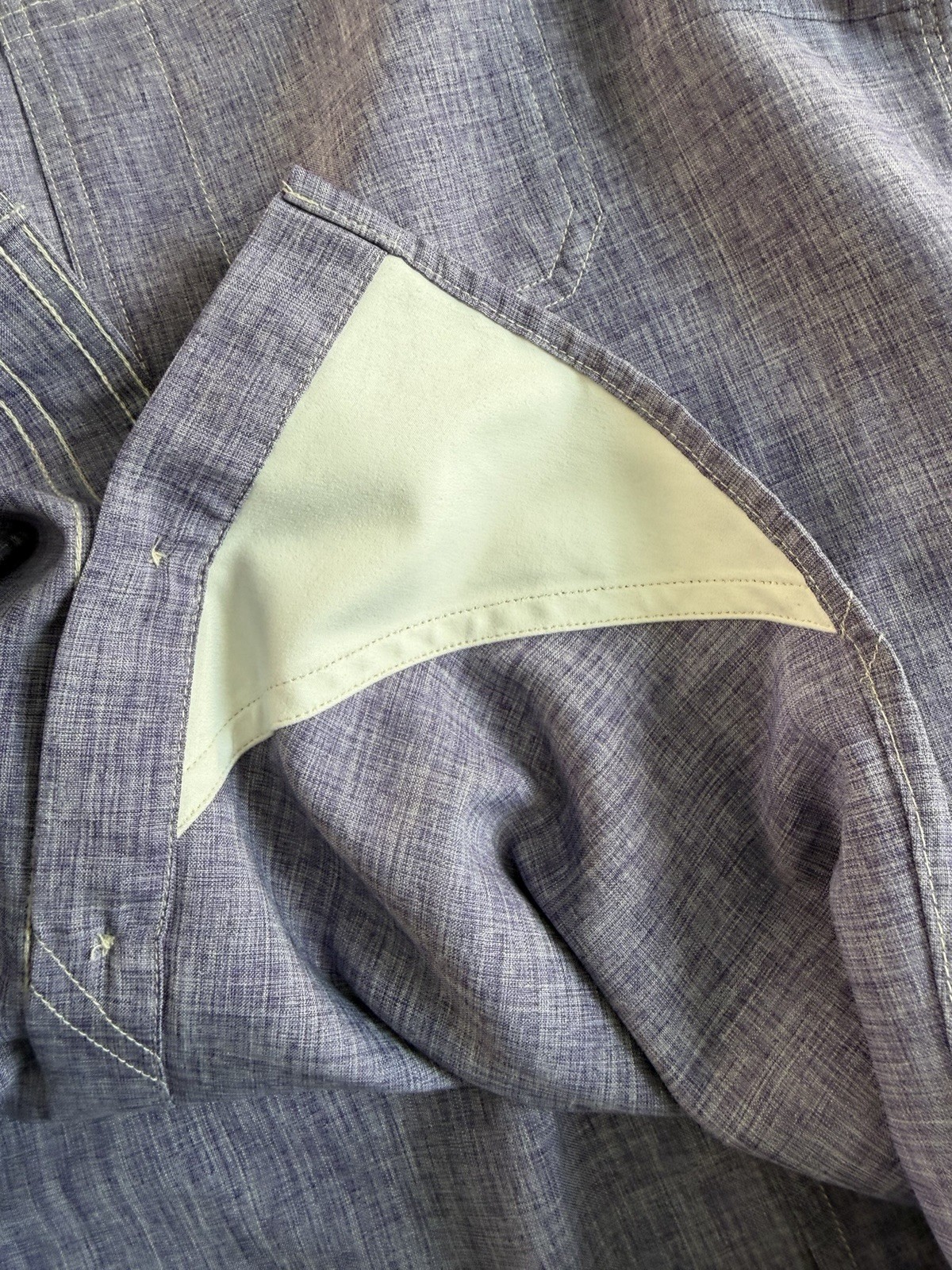 Orvis Women’s Tech Chambray Long-Sleeve Work Shirt. Size Large. Active ,Work