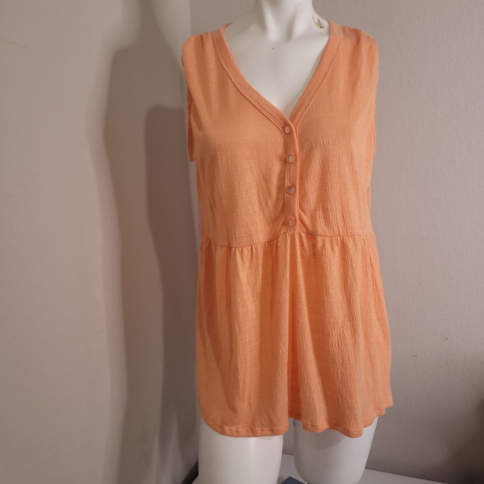 NEW Joseph A size Large blouse top v-neck button pleated orange lightweight