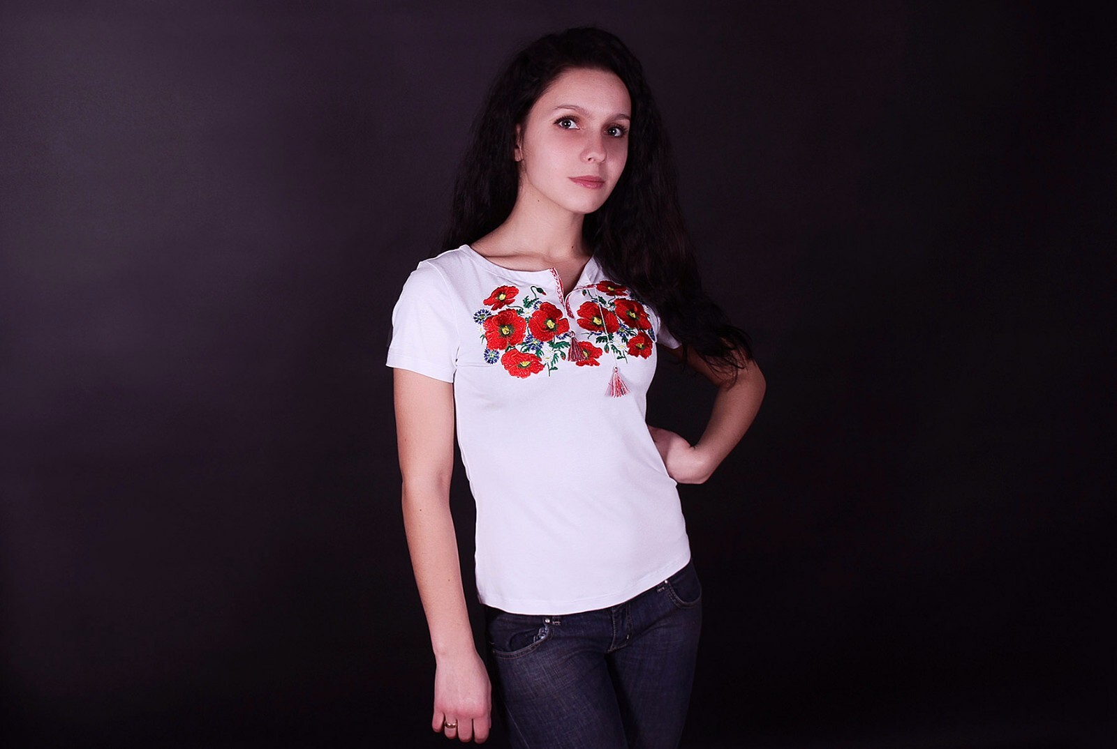 Vyshyvanka Traditional Embroidered Women Ukrainian t-shirt Ethnic Size S