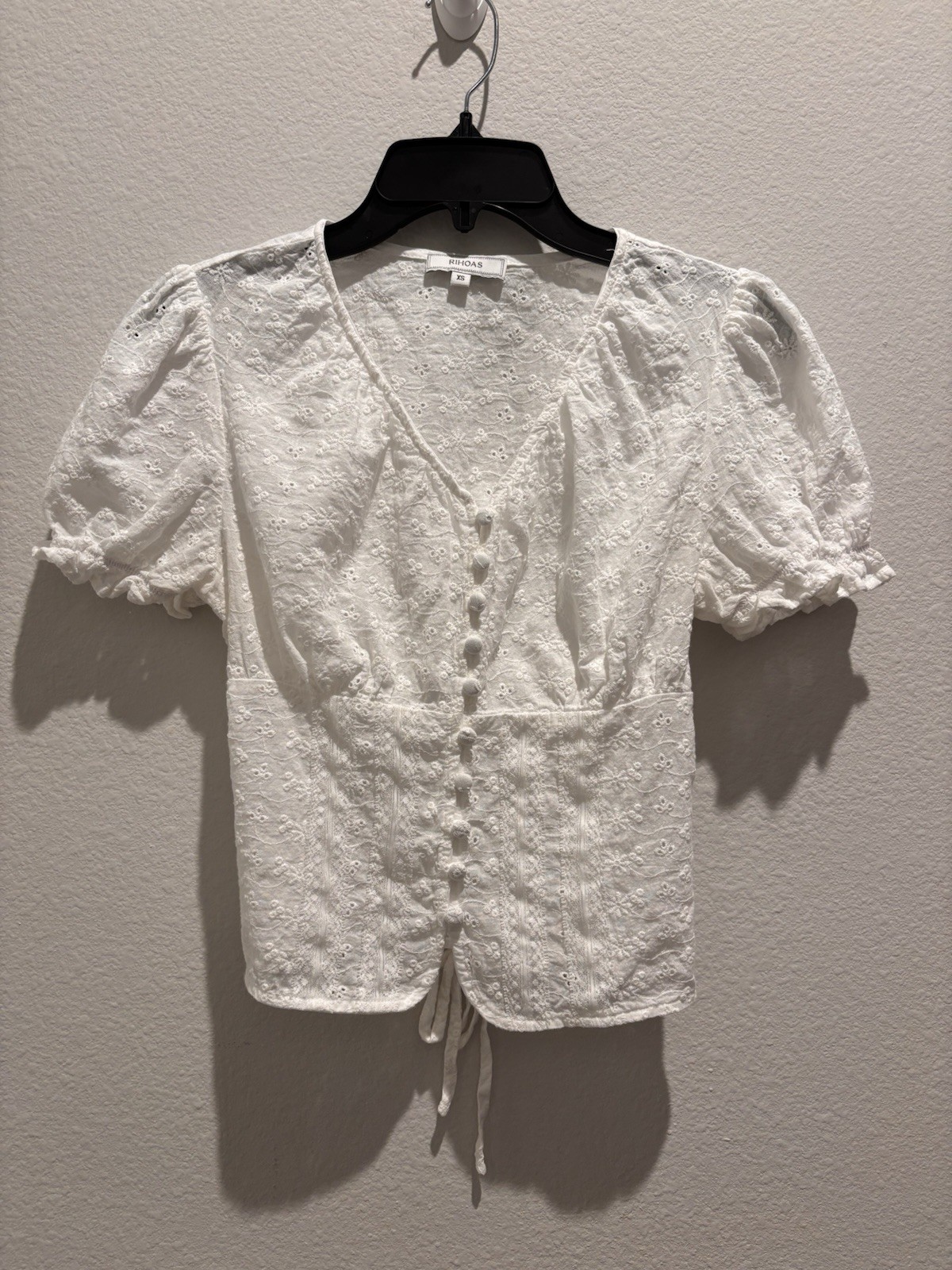 White Floral Eyelet Tie-Back Cotton Top Puff Sleeve 100% Cotton