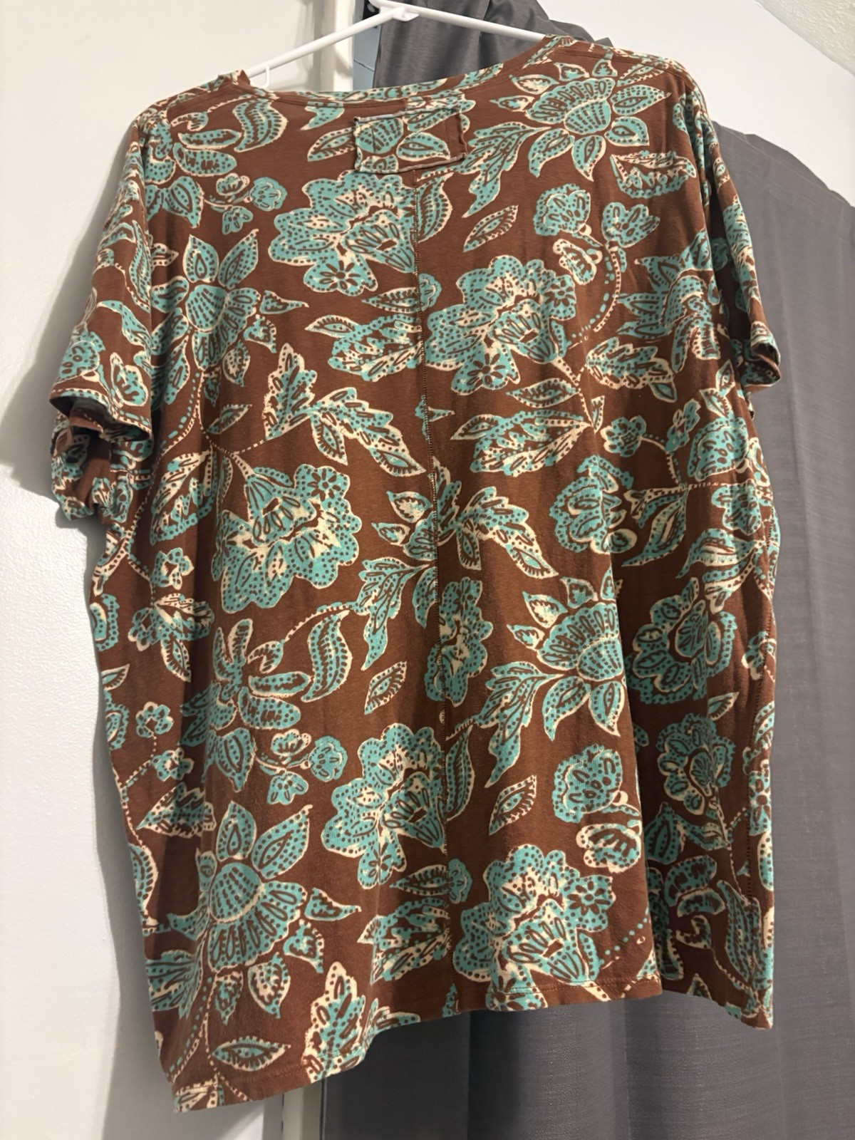 We The Free Women’s XS Floral Crew Neck Short Sleeve T-Shirt Brown Blue Green