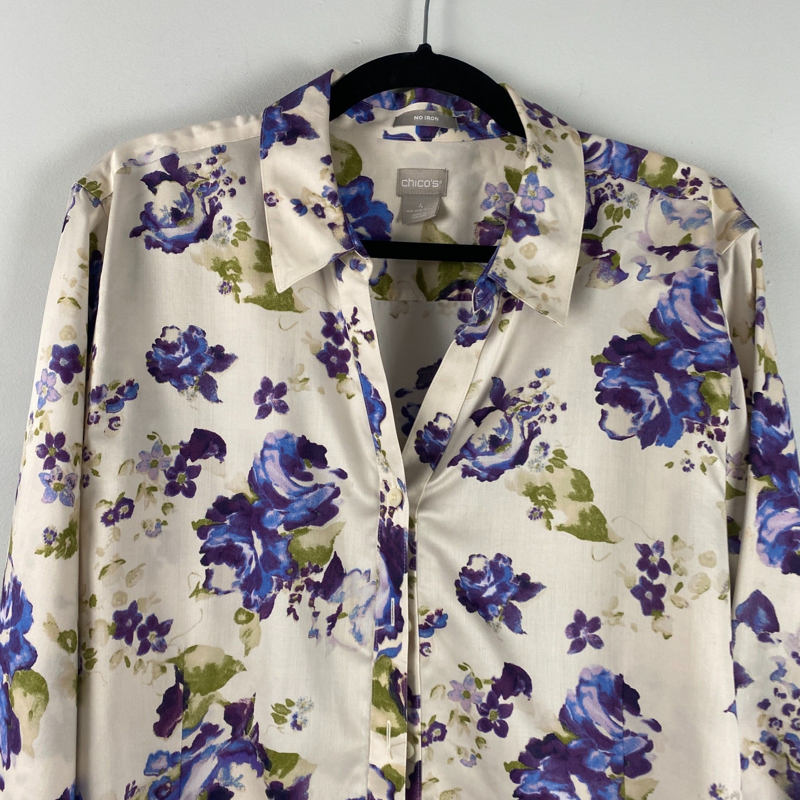 Chicos No Iron Ivory Floral Button Shirt Size 4 US 2XL Long Sleeve Cotton