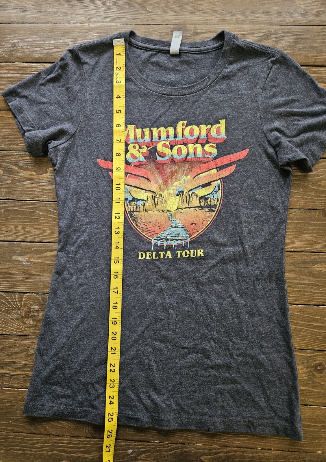 Mumford & Sons Delta Tour T Shirt Women’s M Concert Band Graphic Next Level