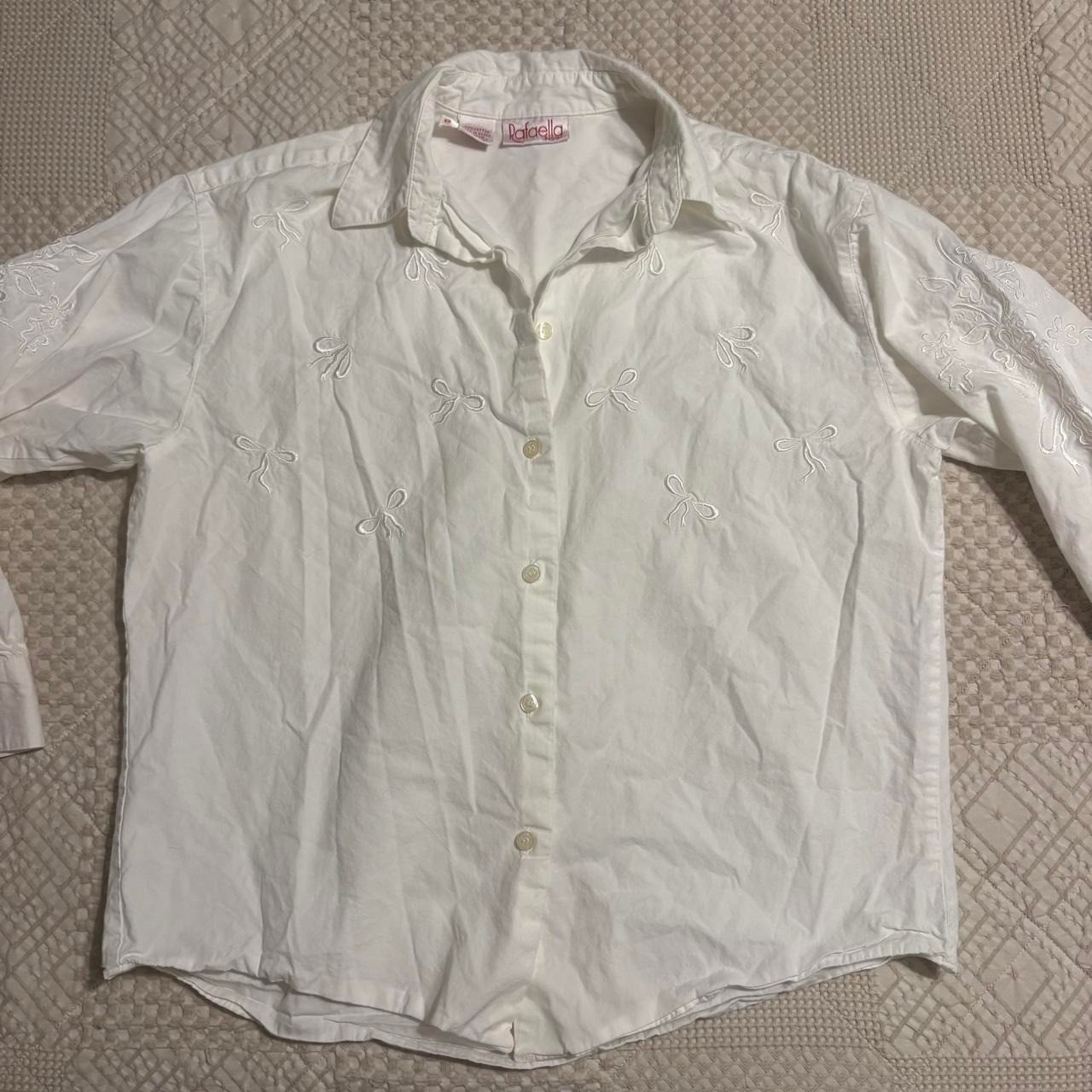 Vintage Rafaella White Embroidered Bow Button Up