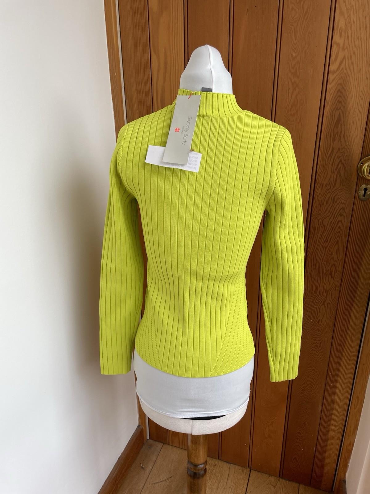 Sweatybetty Acid Yellow Cut Out rib Knit Top small bnwt