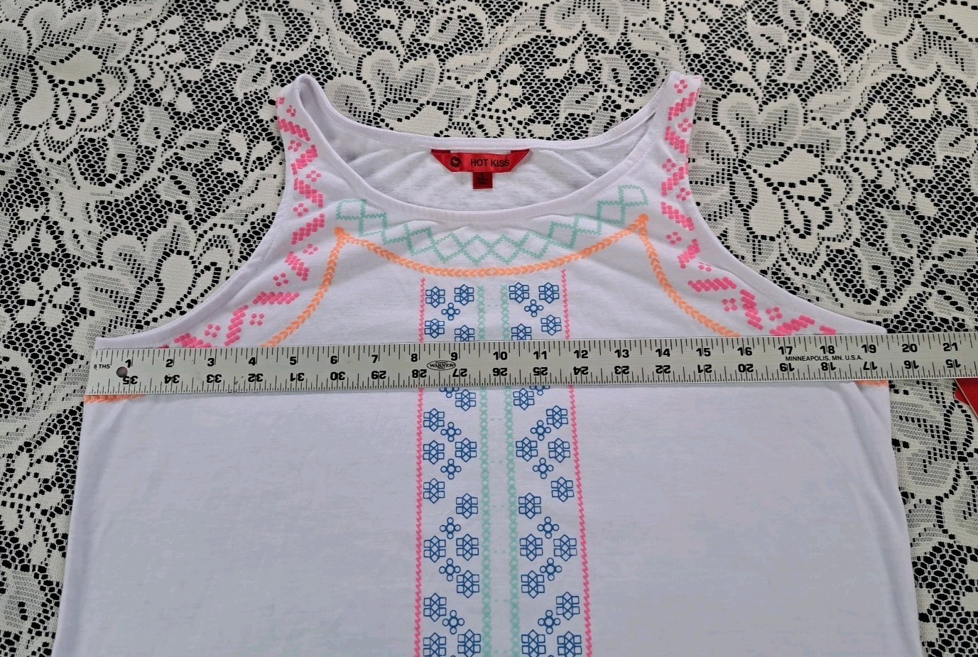 Hot Kiss Tank Top L Aztec Print Fringe Bohemian Western Country Festival NWT