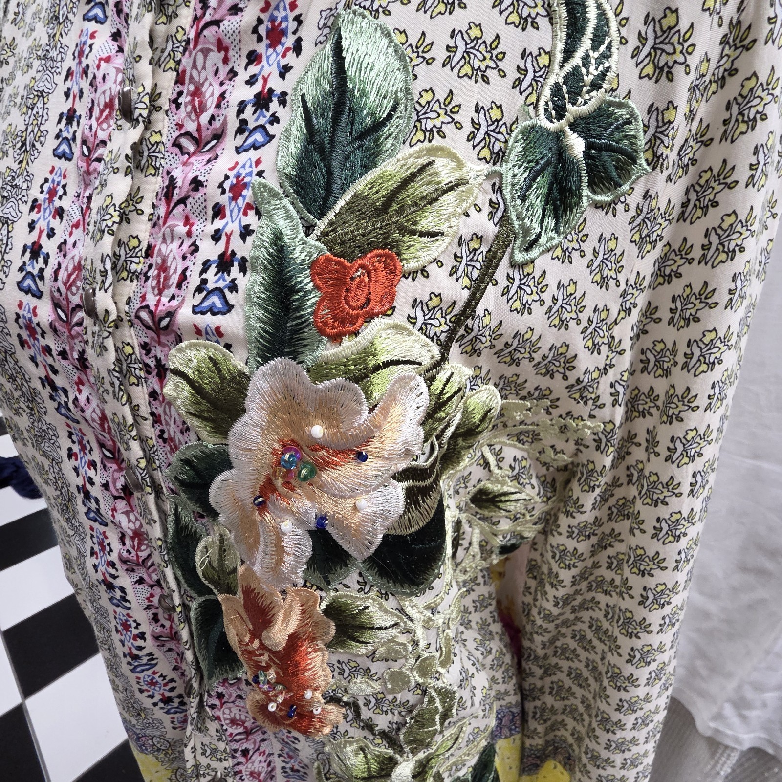 Arrata Silent Journey Yellow Floral Button Up Womens Embroidery Birds NWOT XL