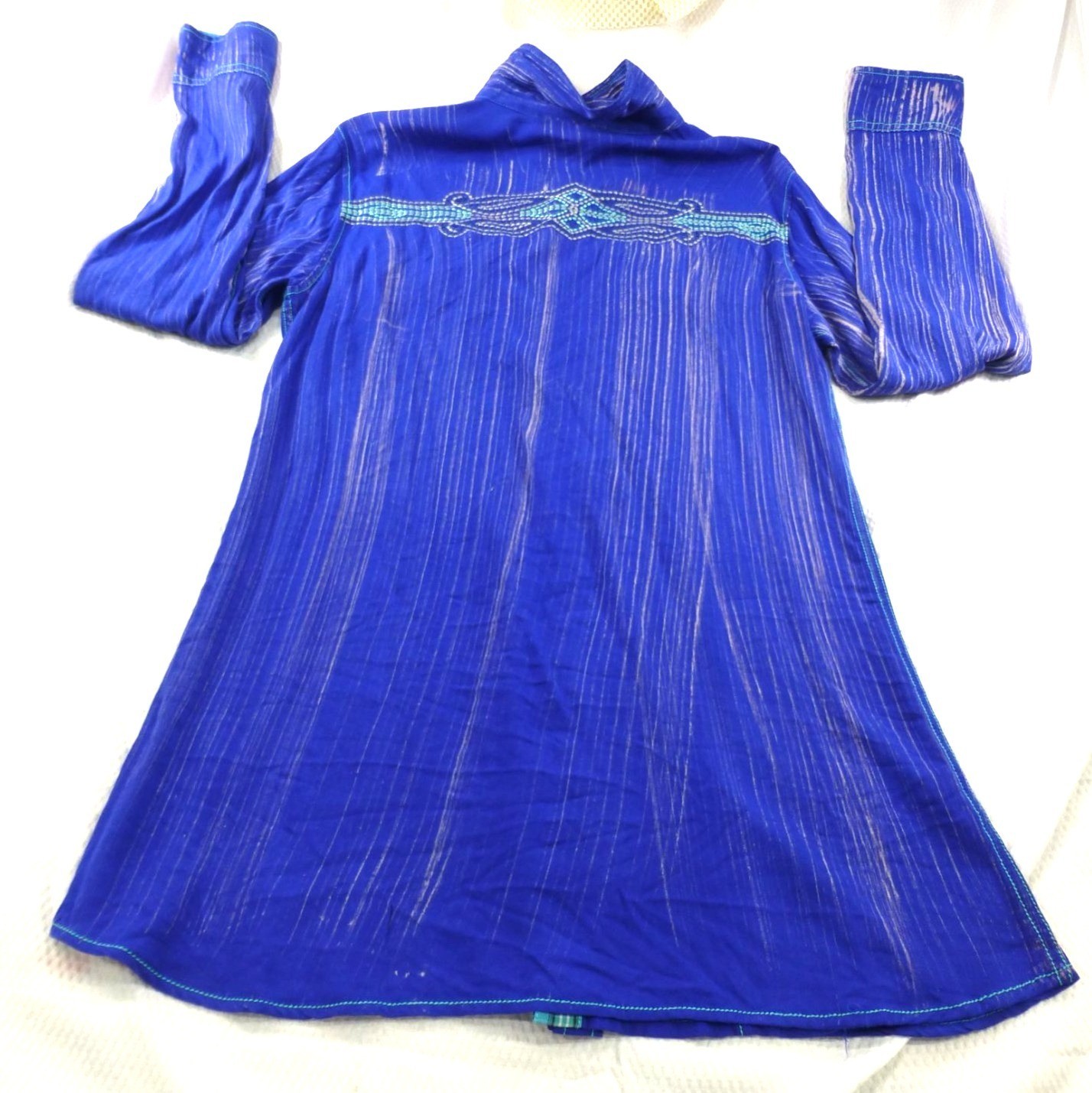 NWT Cowgirl Up Embroidered Yoke Western Jewel Embellished Shirt Blue Pinstripe L