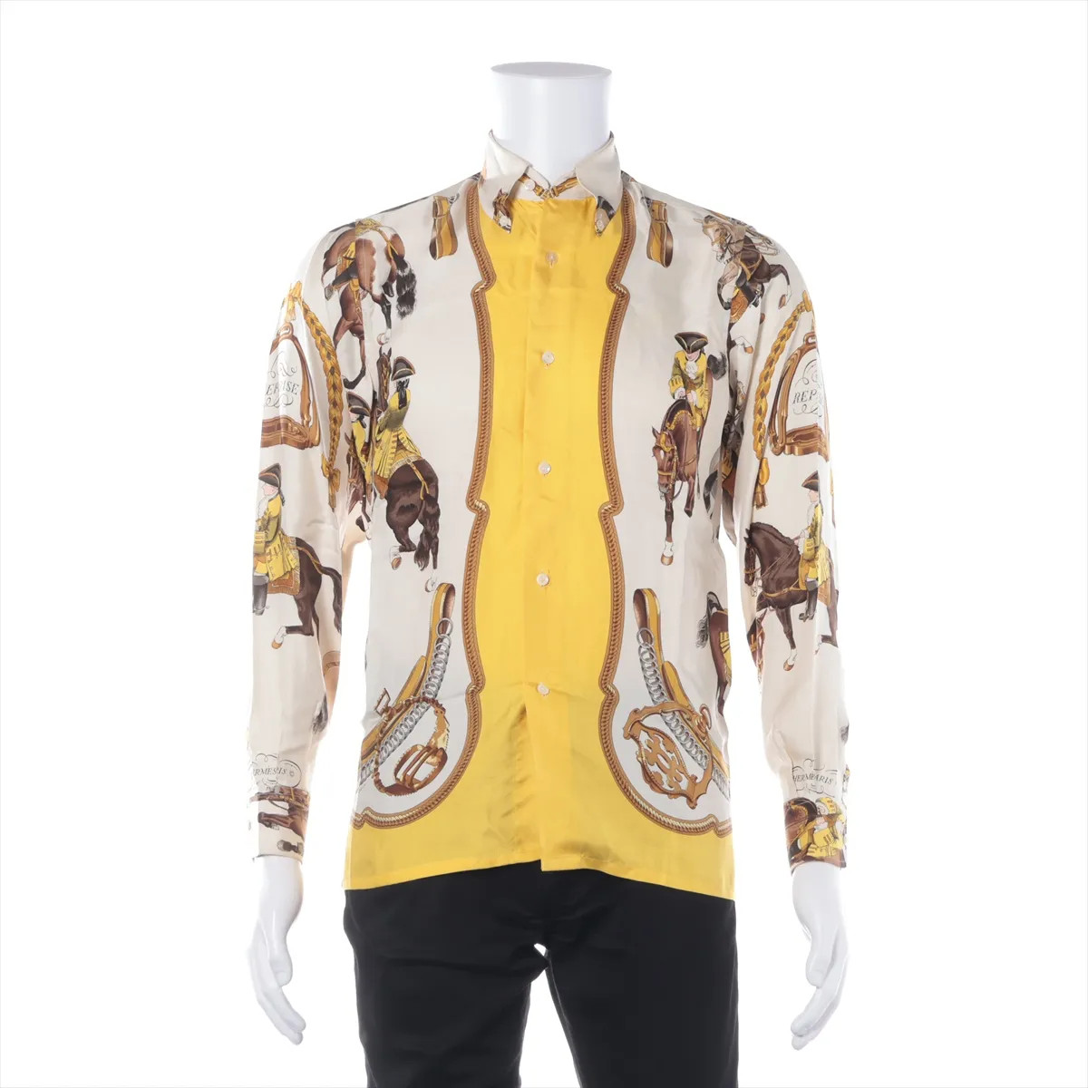 Hermès Silk Shirt 36 Ladies’ Multicolor Is there dirt There is a missing button