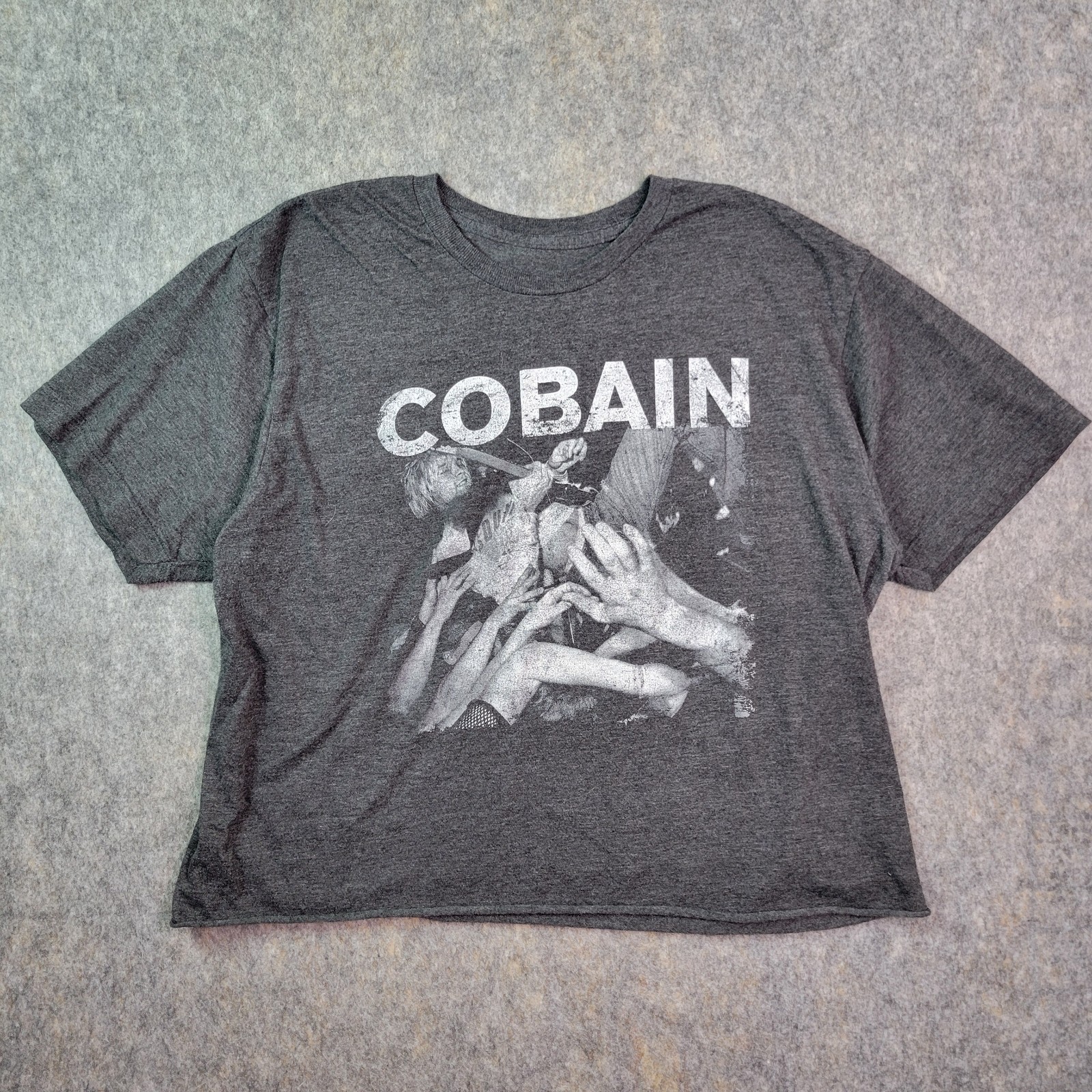 Kurt Cobain T-Shirt Womens Sz XL Grey Nirvana Crop Raw Edge Graphic Short Sleeve