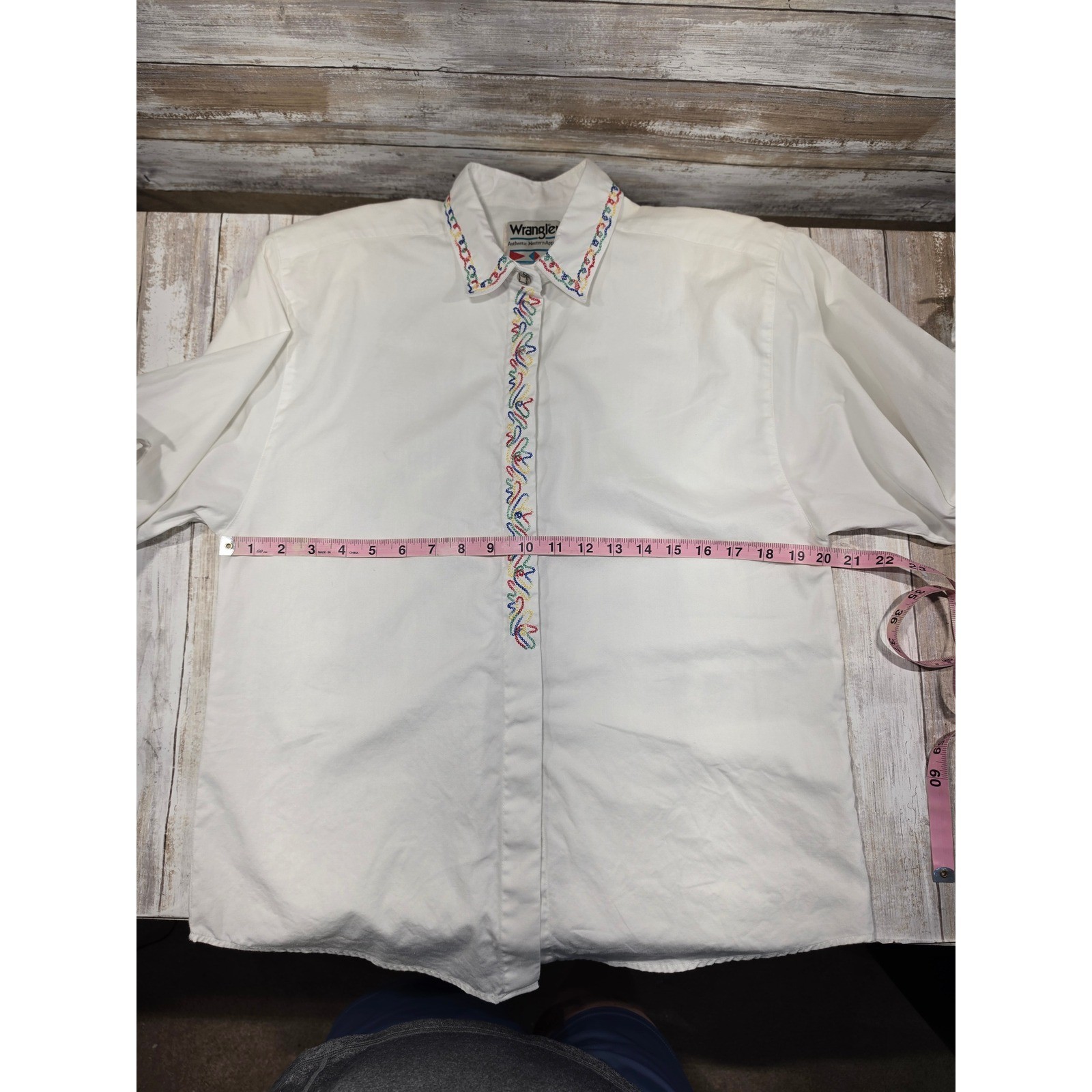 VTG Wrangler Authentic Western White Cotton Embroidered Button Down Shirt Large