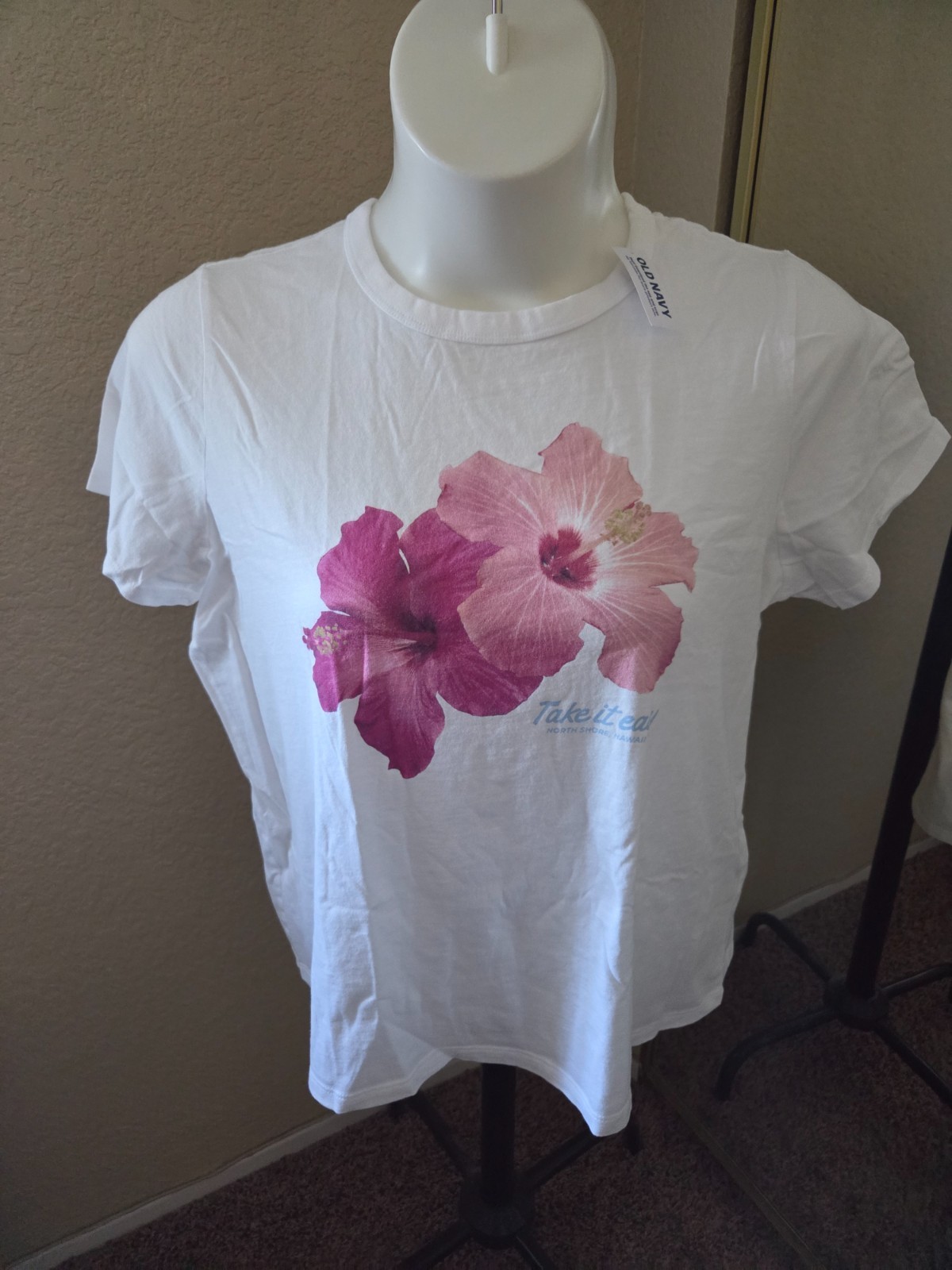 BRAND NEW: Women’s OLD NAVY Size XL White Floral “Take It Easy” 100% Cotton Tee