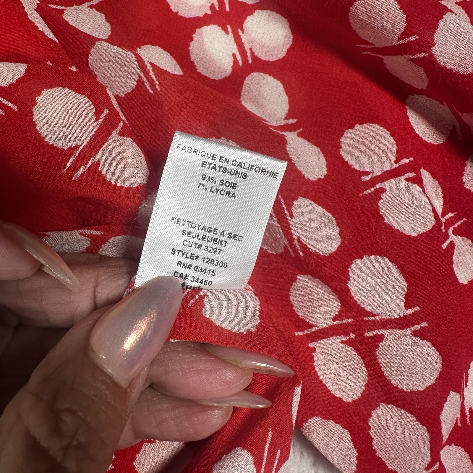 Trina Turk M 93% Silk Blouse Red Pink Print Button Front Career Luxury Top