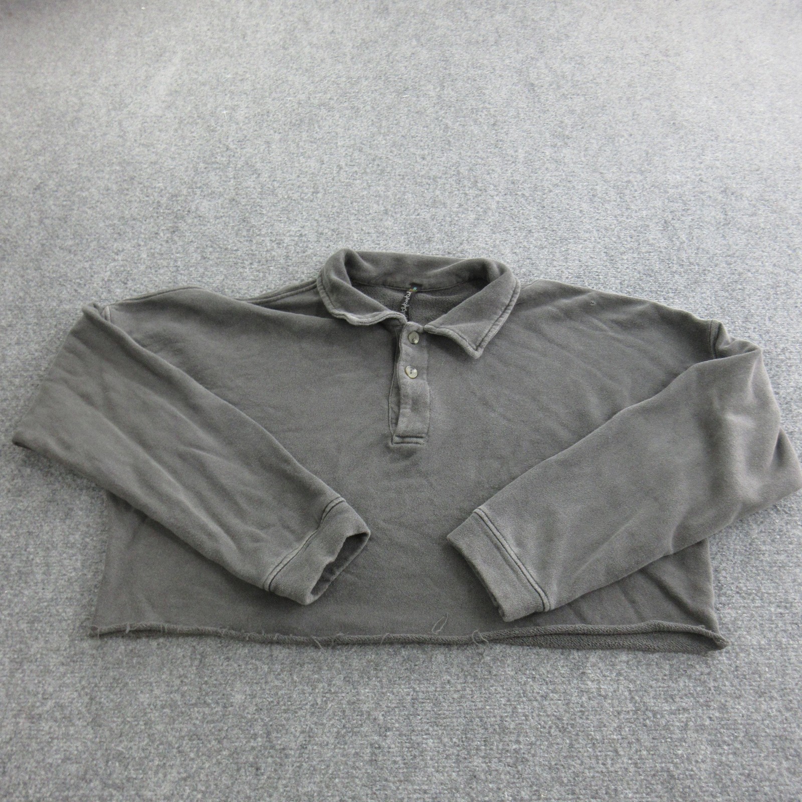 Brightlytwisted Shirt Womens Small Gray Cropped Fleece Polo Long Sleeve Top