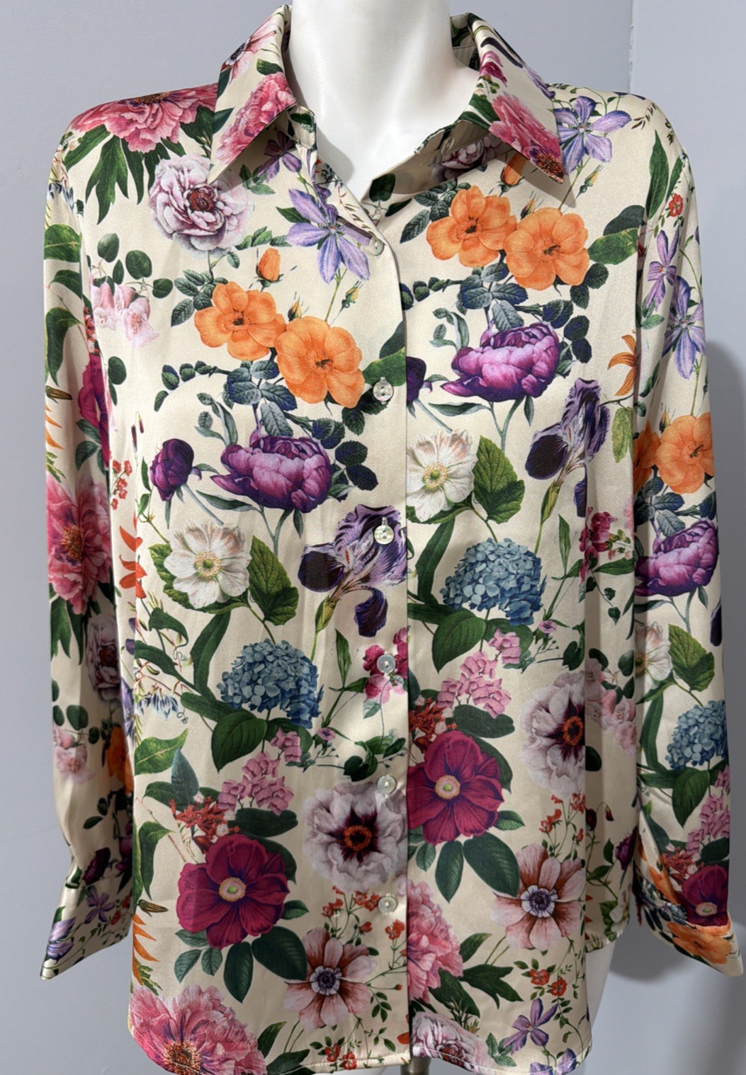Industry Top Shirt Women Medium Cream Floral Satin Down Long Sleeve New NWT