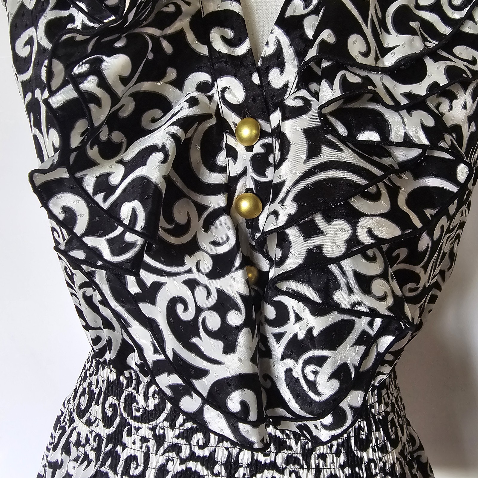 CANDIES Ruffle Blouse M Black White Damask Scroll Print Y2K Office Siren Goth
