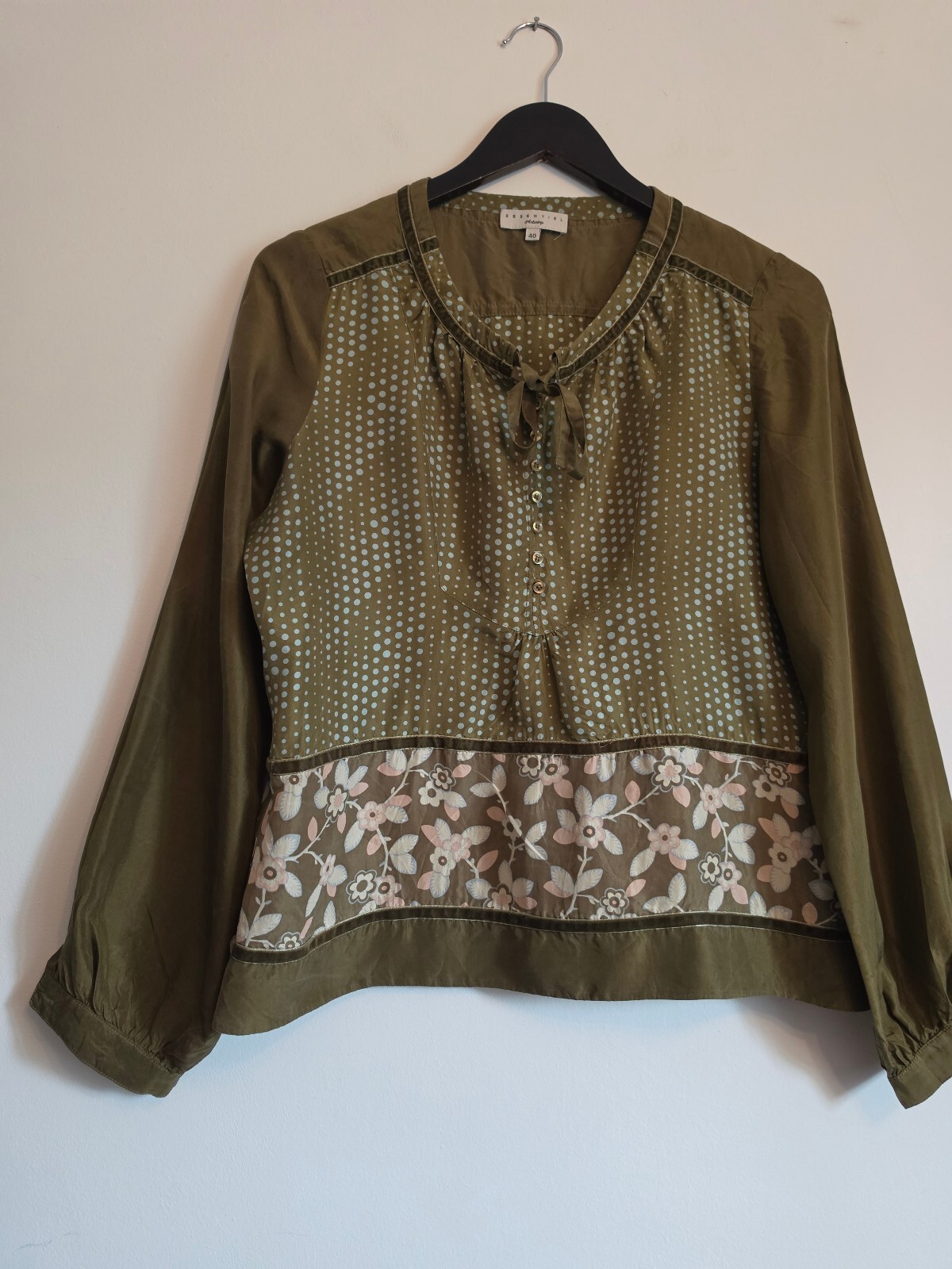 ESSENTIEL ANTWERP 100% Silk Top 12 EU40 Cottagecore Boho Olive Green Blouse