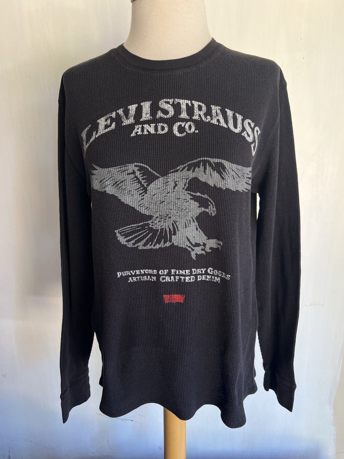 LEVI STRAUSS & CO. Official “Eagle” Long Sleeve Thermal Waffle Knit Top Medium