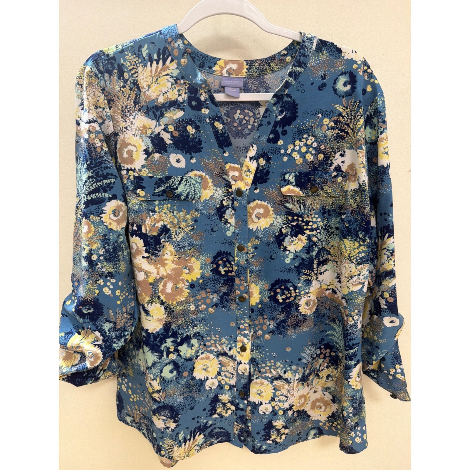Laura Scott Blue Floral Roll Tab Sleeve Button Up Blouse Top Womens Large