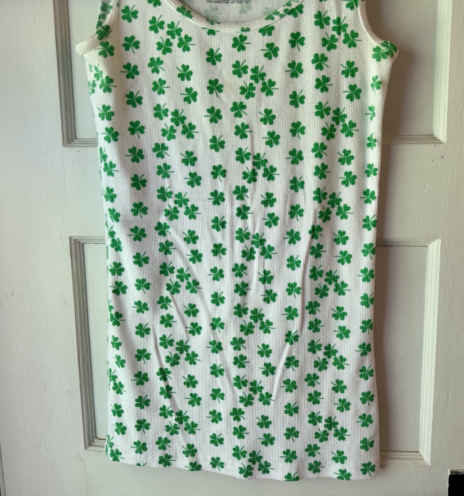 Faded Glory Womens Tank Top M White Green Ribbed Shamrock Clover St Patricks Day