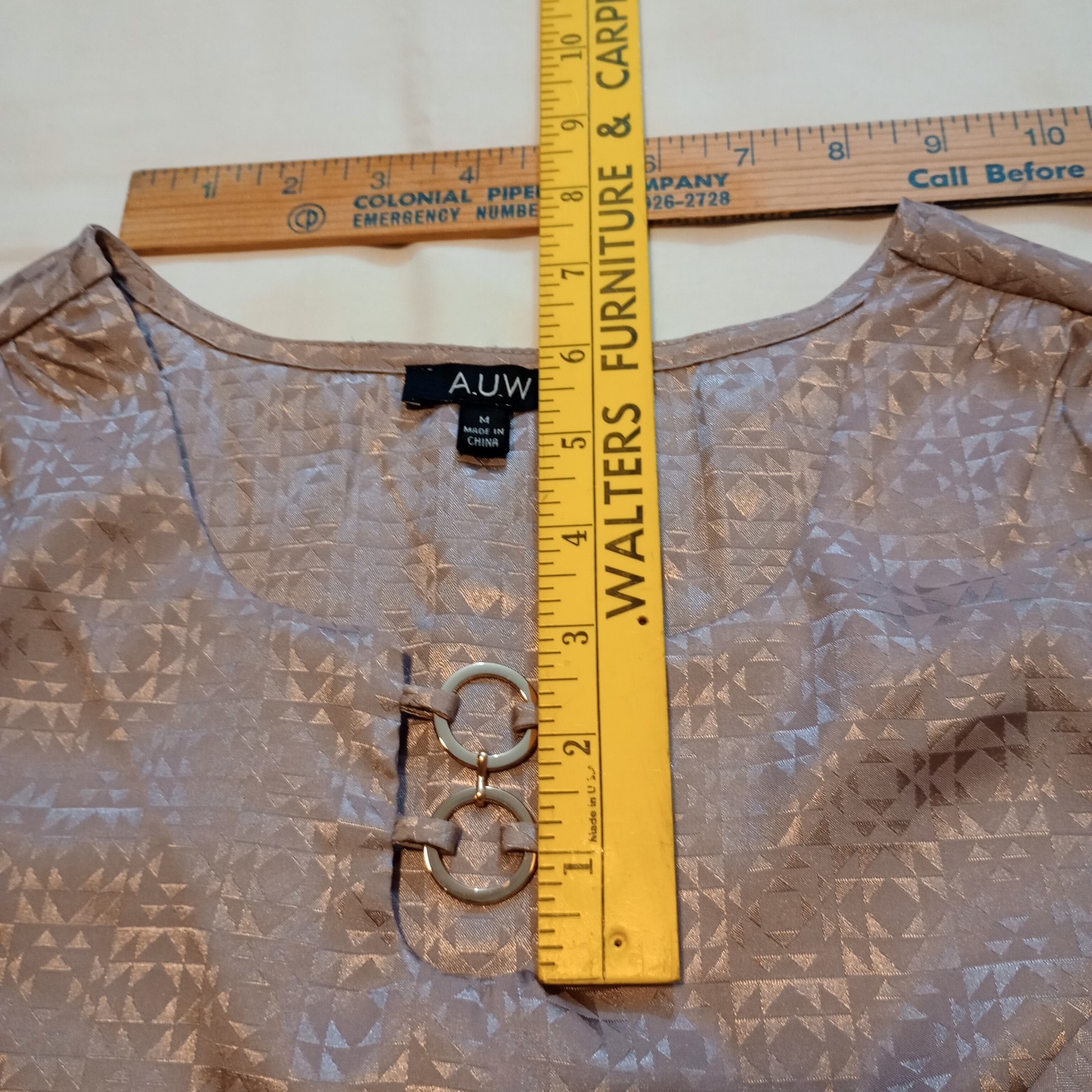 AUW Women’s Size M Satin Top Beige Aztec Elastic Waist & Wrists 3/4 Sleeve LNC
