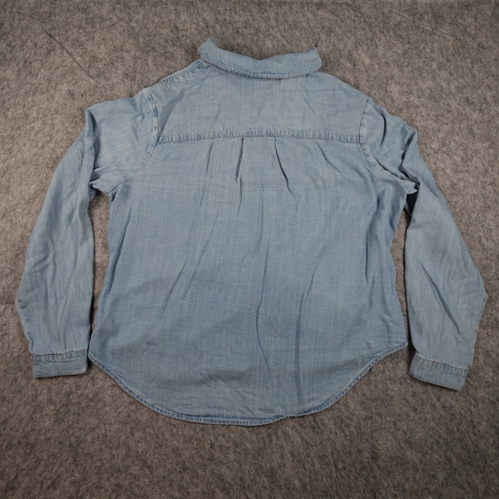 Cloth and Stone Top Women Extra Large Blue Ruched Front Button Down Chambray
