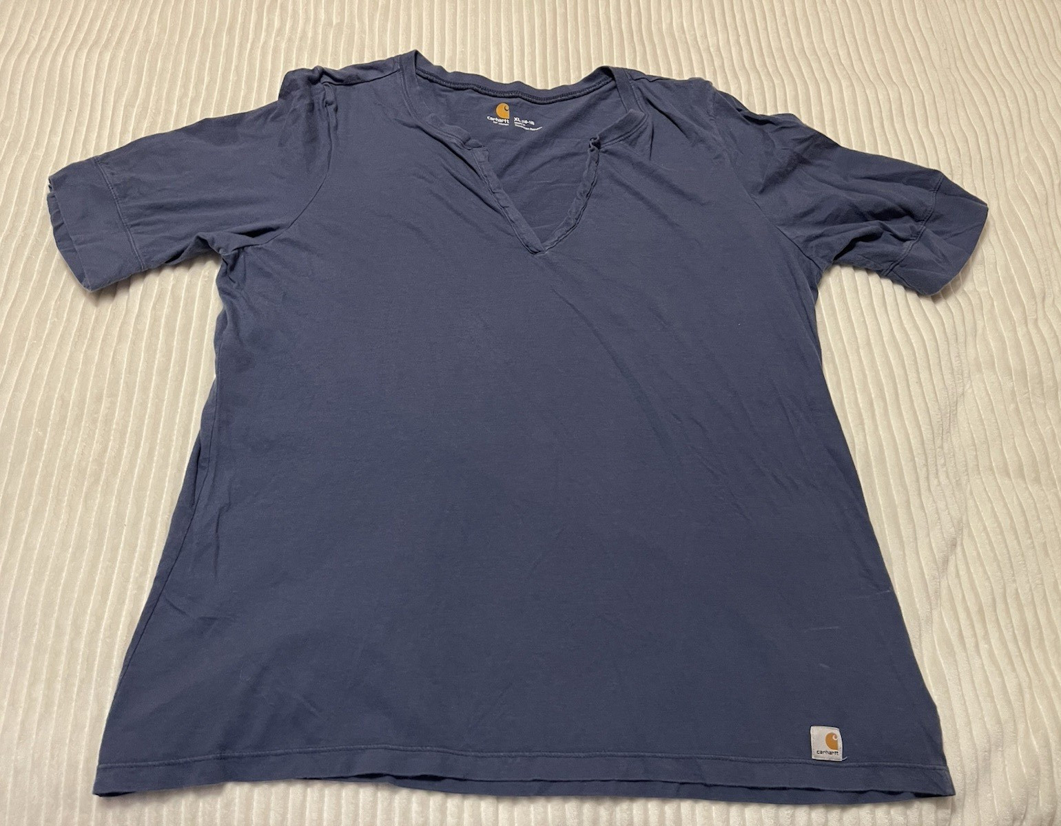 Carhartt For Women Blue V-Neck Short Sleeve T-Shirt Size Extra Large 16 To 18