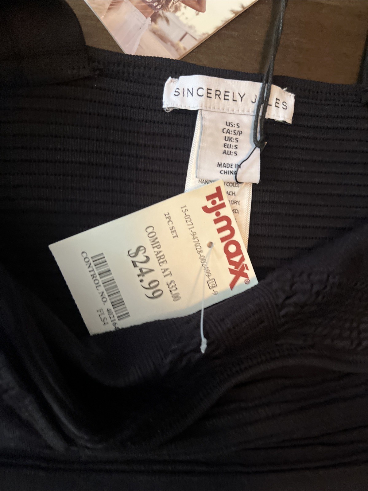 Sincerely Jules Women’s Crop Top Small With Straps Black New With Tags