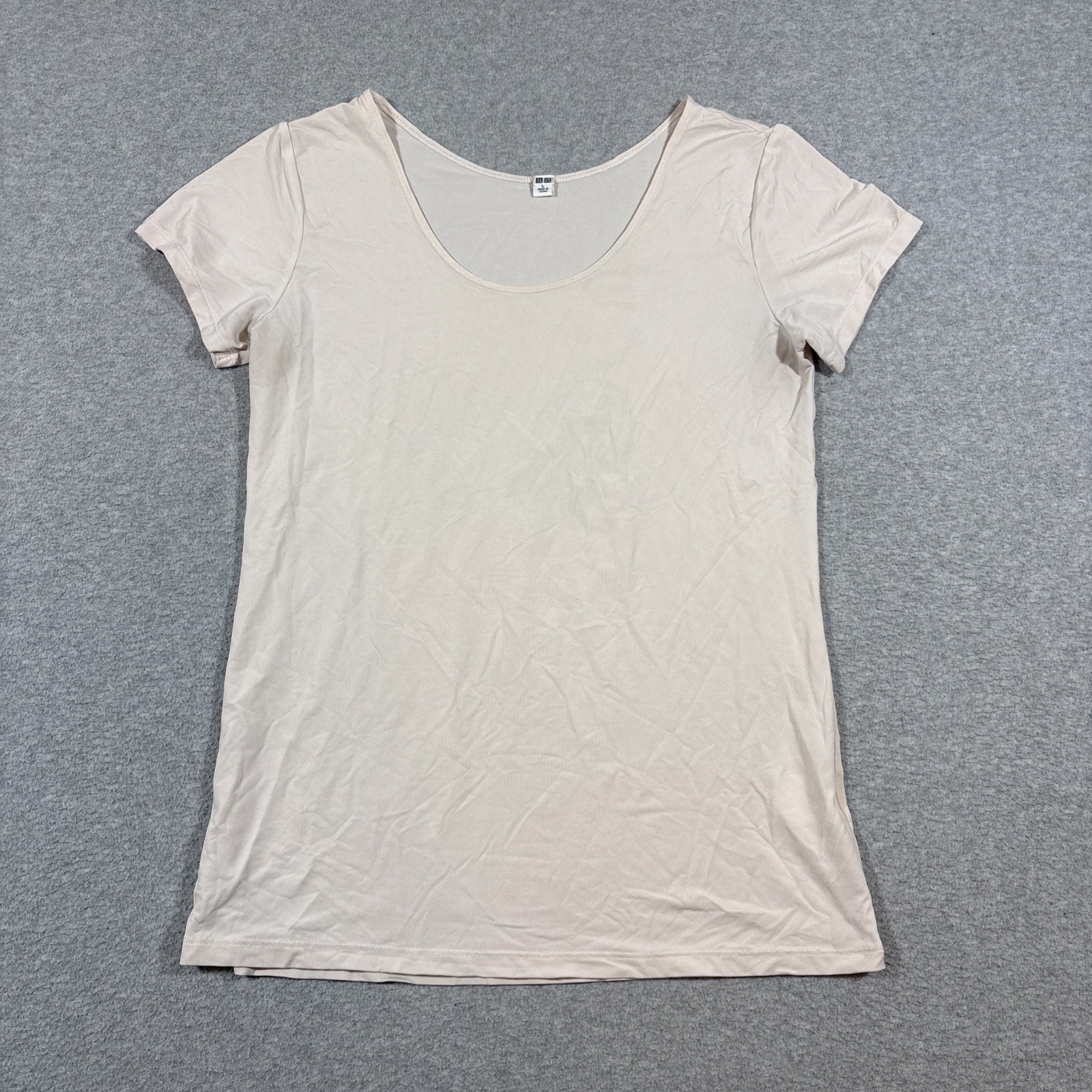 Uniqlo Airism Women’s Sz L Pink Seamless Round Neck Quick Dry Tee Lightweight