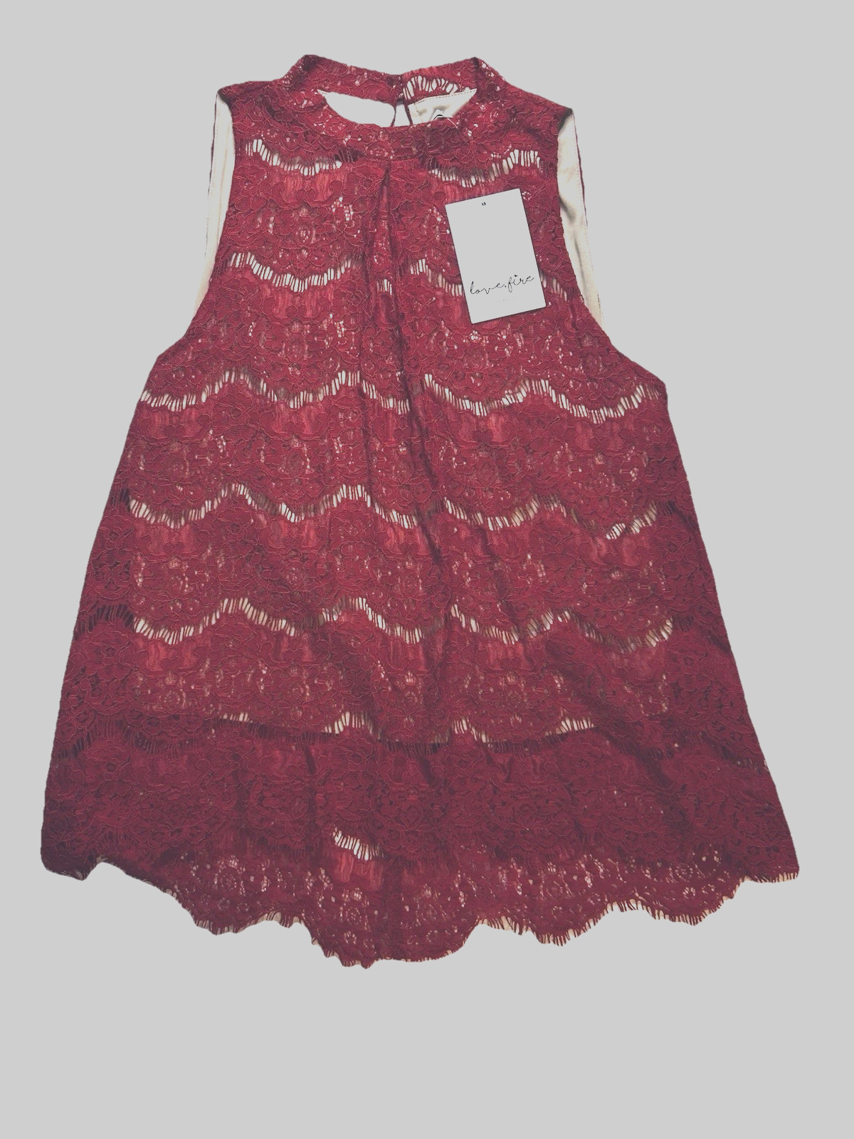 Love Fire NEW Red Lace Women’s Small Party Festive Sleeveless Lined Classy Fancy