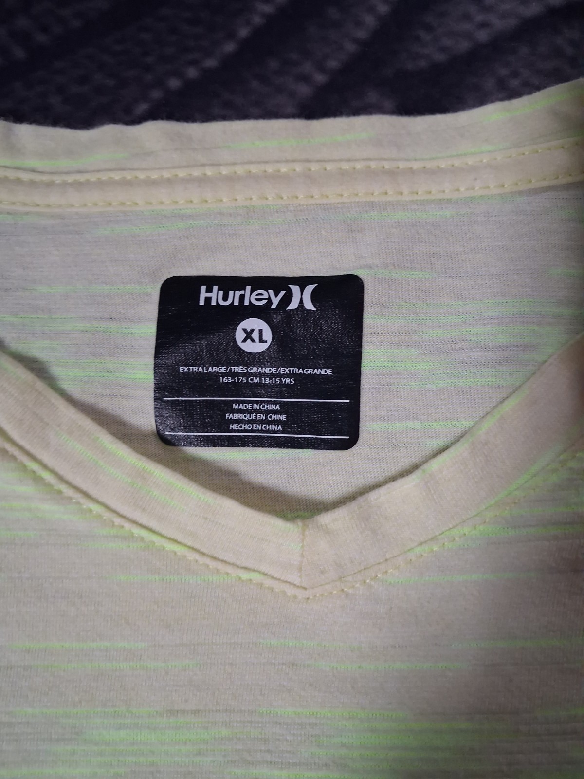 Hurley Womens Neon Yellow, 0 Cotton, V-Neck, Casual Tshirt Size XL