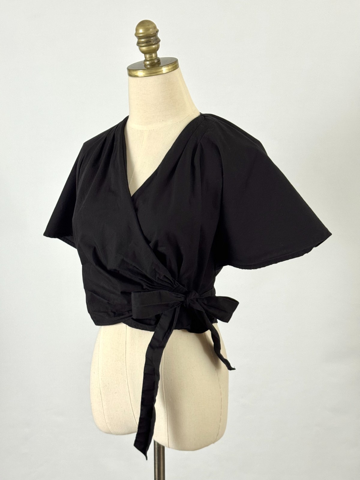 What Katie Did 50s-Style Black Cotton Cropped Wrap Top Tie Bow Waist Retro Pinup