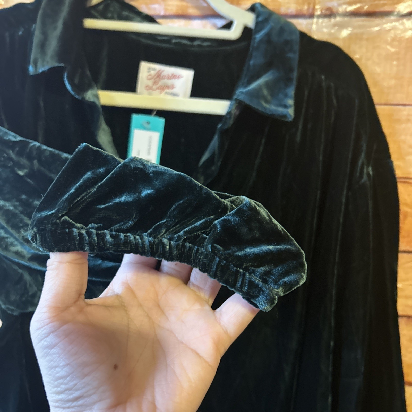 Marine Layer Bella Velvet Button Down In Dark Green Size L