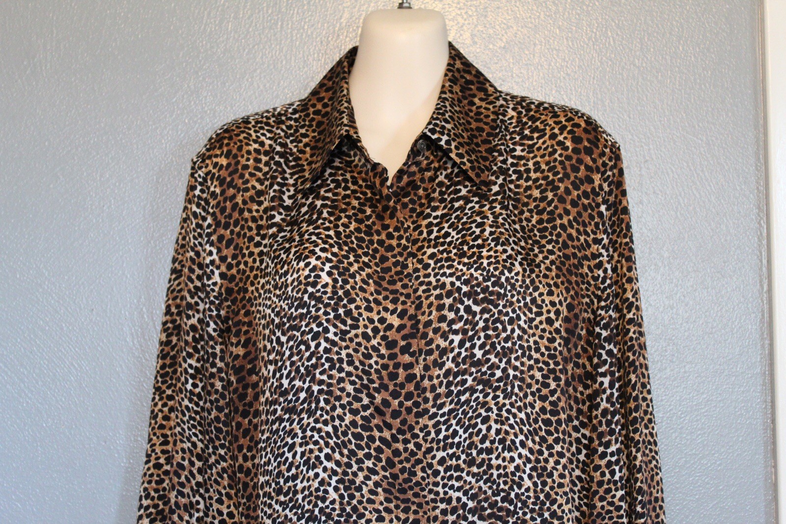 Equipment Femme Animal Print Didina Button Down Shirt Blouse Large