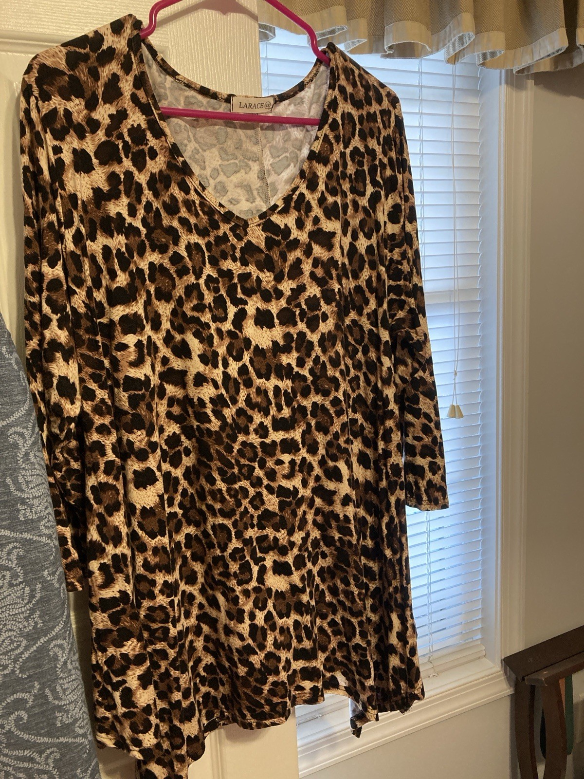 Cathy Women’s Blouse Tunic, Size 4x, Leopard Print, 3/4 Sleeve