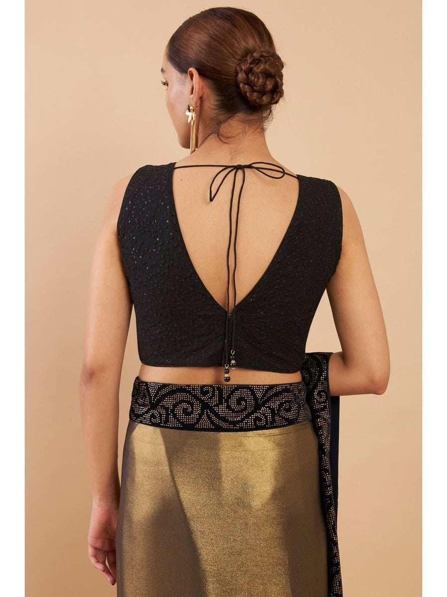 Georgette Embroidery Vneck Back open non padded beautiful saree blouse,