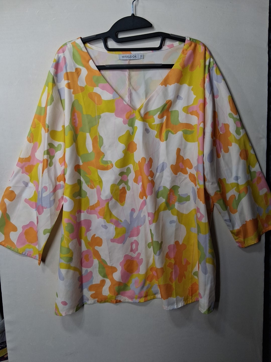 MISSLOOK Tunic Blouse Women’s size 2XL Bright Abstract Print V-Neck