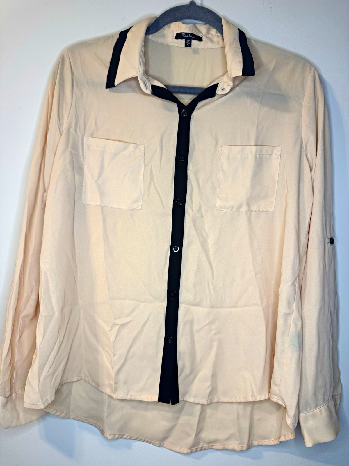 Mantleau Blouse L Cream Black Contrast Button Front Roll Tab Pockets