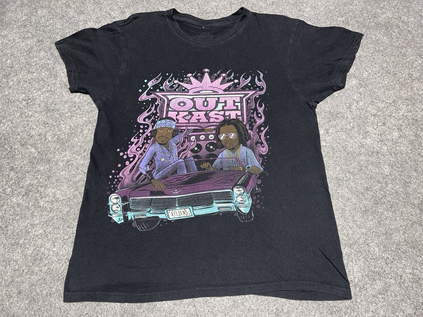 Womens MEDIUM Outcast Shirt ATLIENS Black Concert Tour Rap R&B Speakers bounce