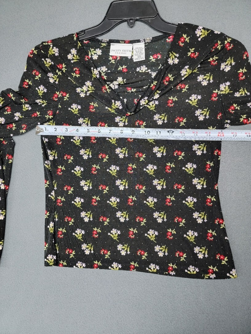 NWT~JACLYN SMITH Small Black Floral Long Sleeve Slight Cowl Neckline Stretch
