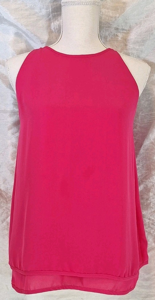Violet + Claire SzS Layered Tank Top Sleeveless Blouse Slit Back Fuchsia Pink